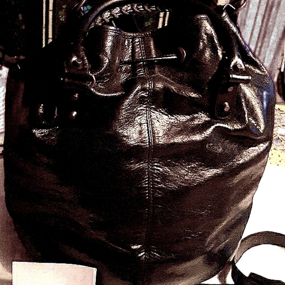 AUTHENTIC BALENCIAGA LARGE AGNEAU BAG - Picture 5 of 10